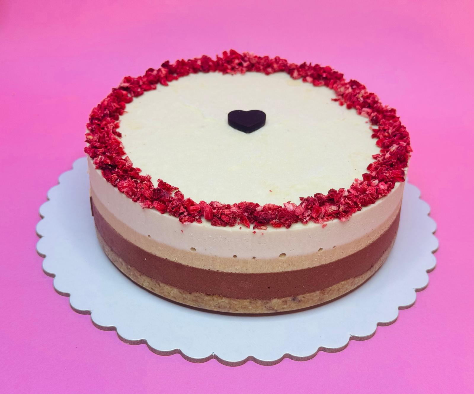 Raw Vegan Choco-Caramel Coconut Cake